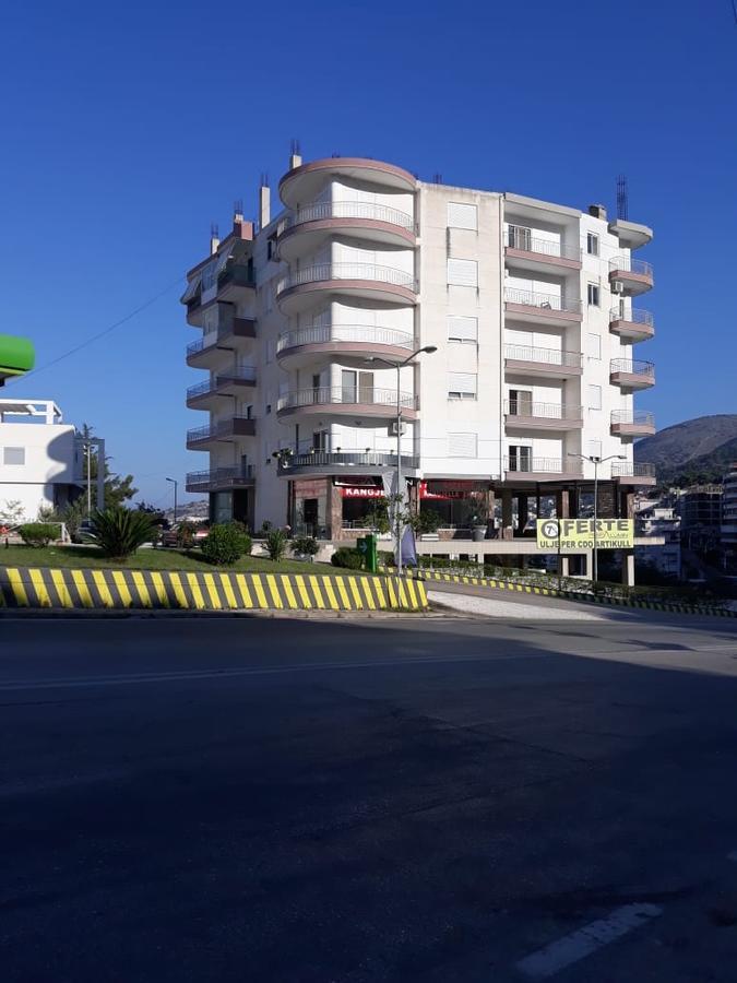 Alex Apartments Sarandë Buitenkant foto